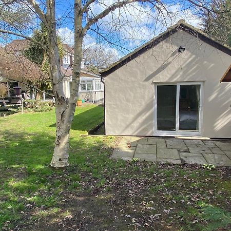 Chase Bungalow Billericay Esterno foto