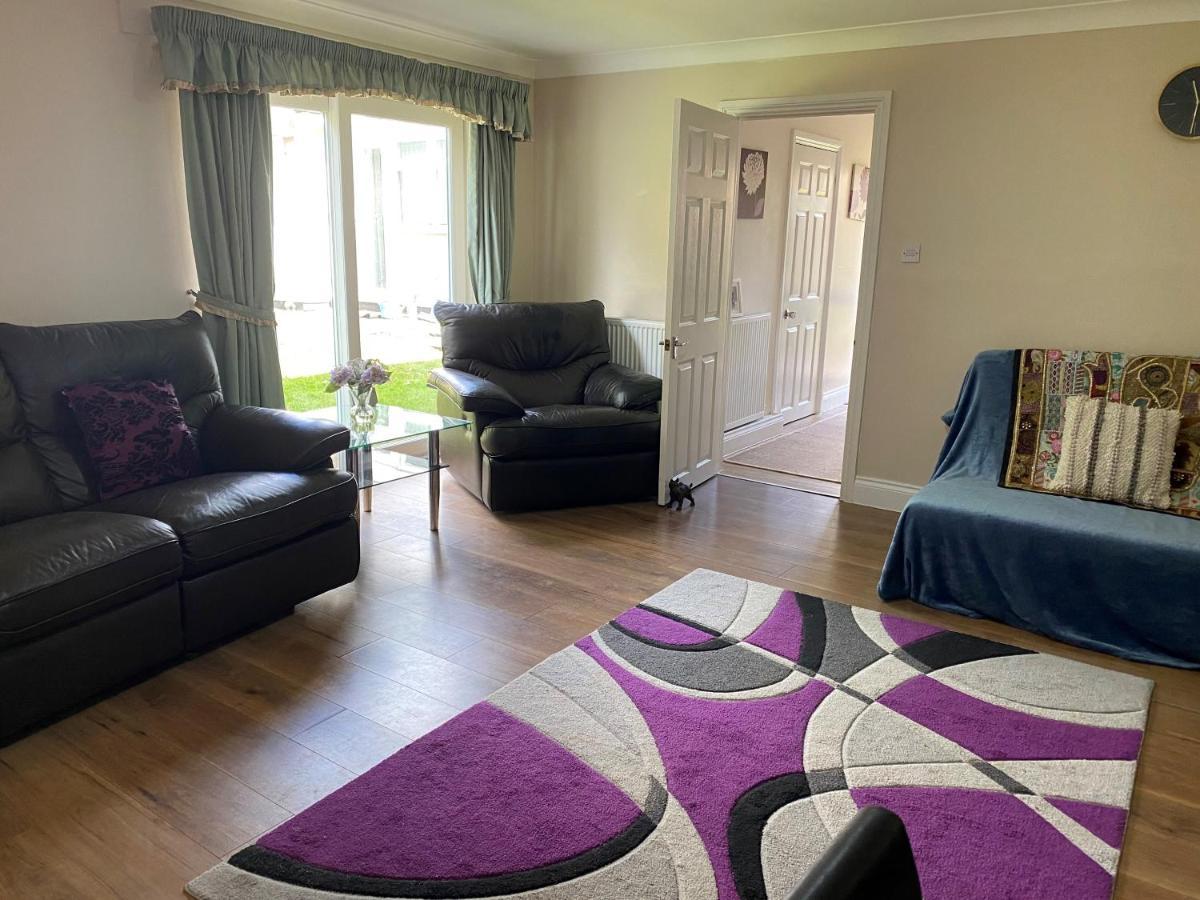 Chase Bungalow Billericay Esterno foto
