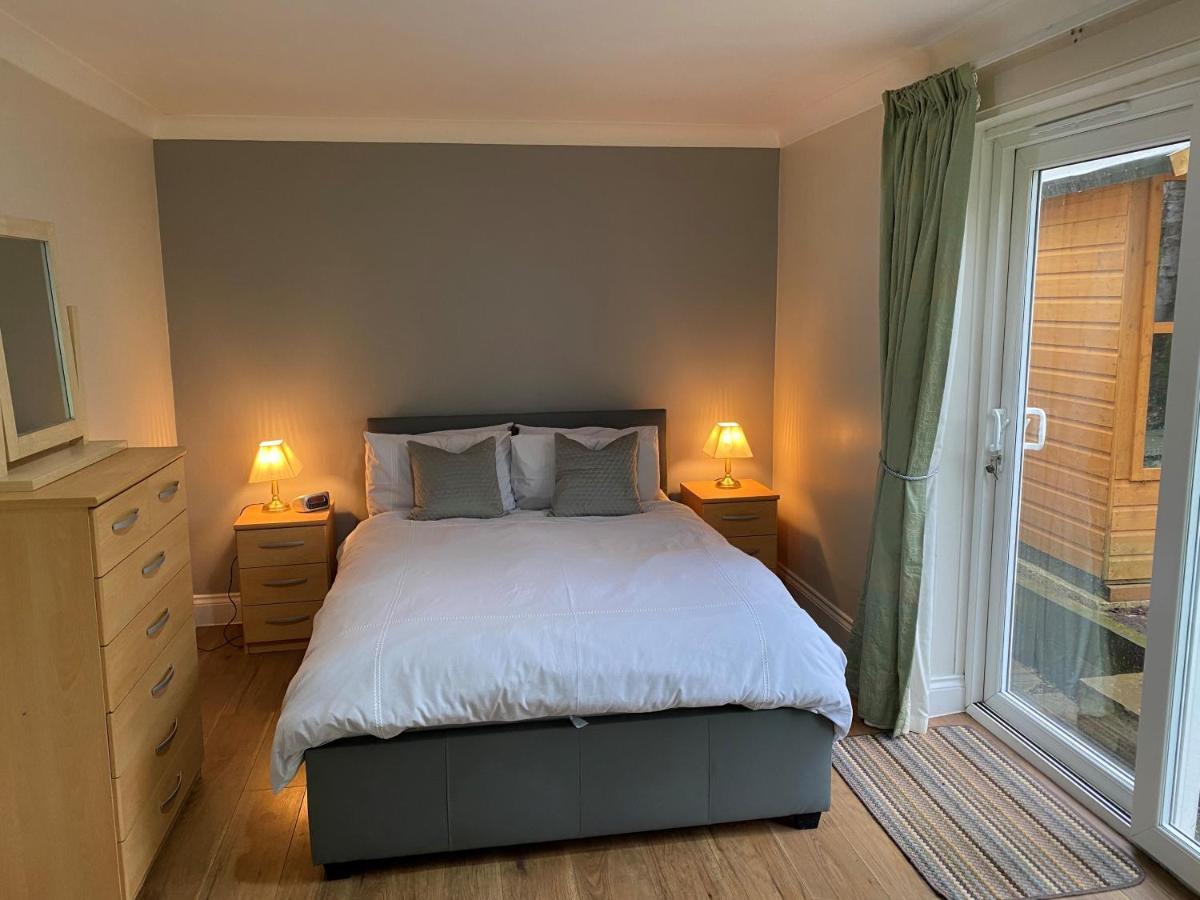 Chase Bungalow Billericay Esterno foto